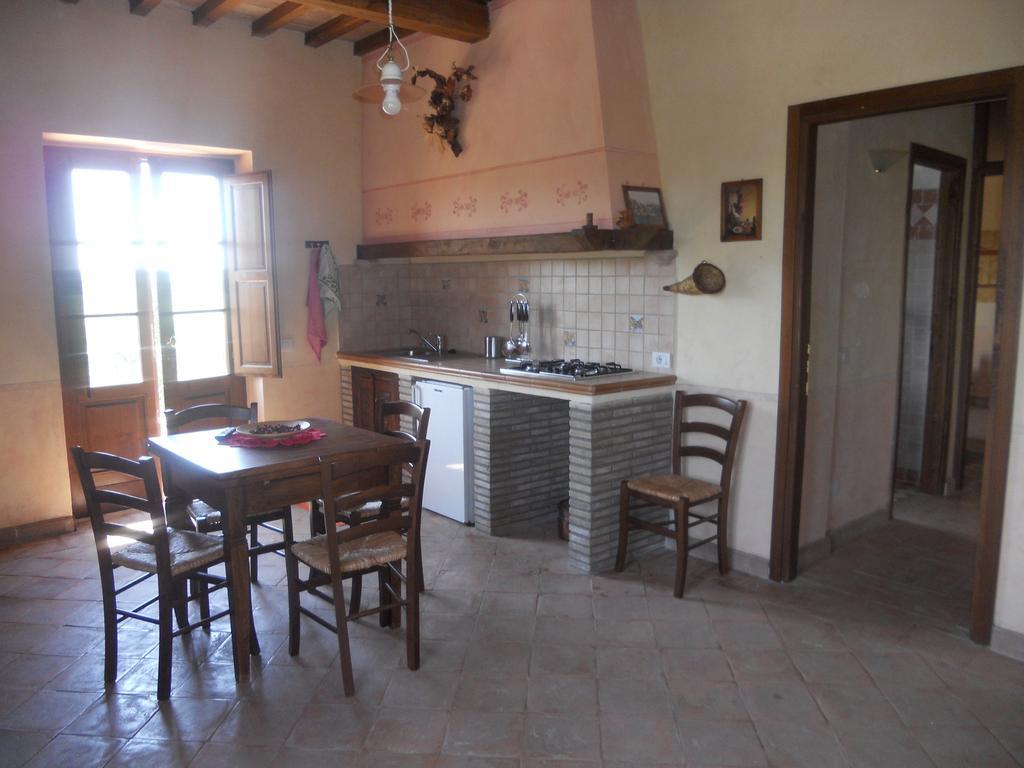 Agriturismo Tenuta Roccaccia Pitigliano Esterno foto